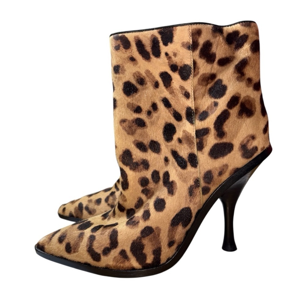 Sigerson Morrison Hongy Leopard Print Calf Hair Heeled Booties Size EU 37 US 7